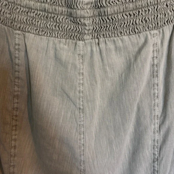 XCVI Coastal Minimalist Linen Blend Wide Leg Smocked Waist Light Grey Medium